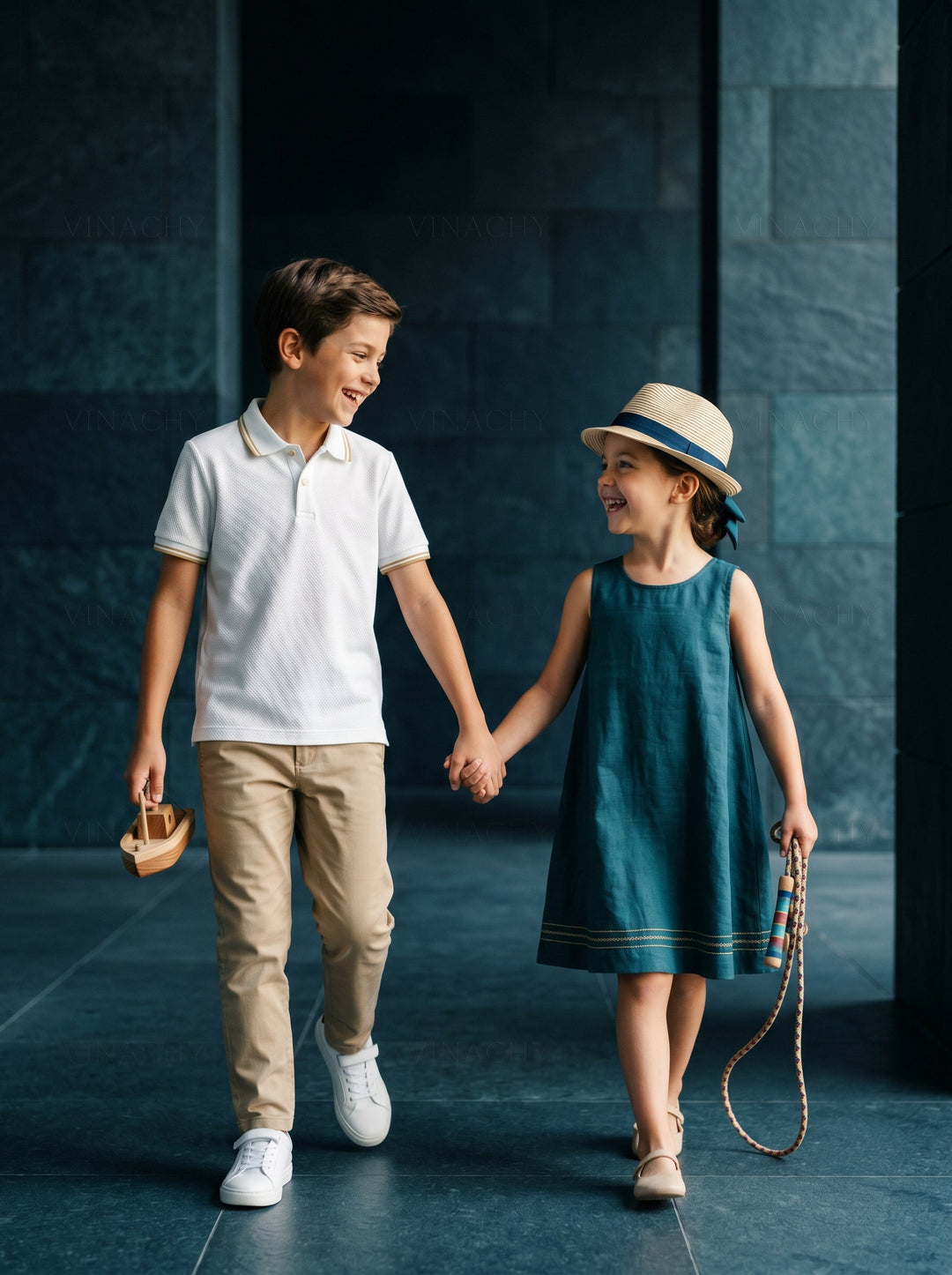 KIDS' WORLD