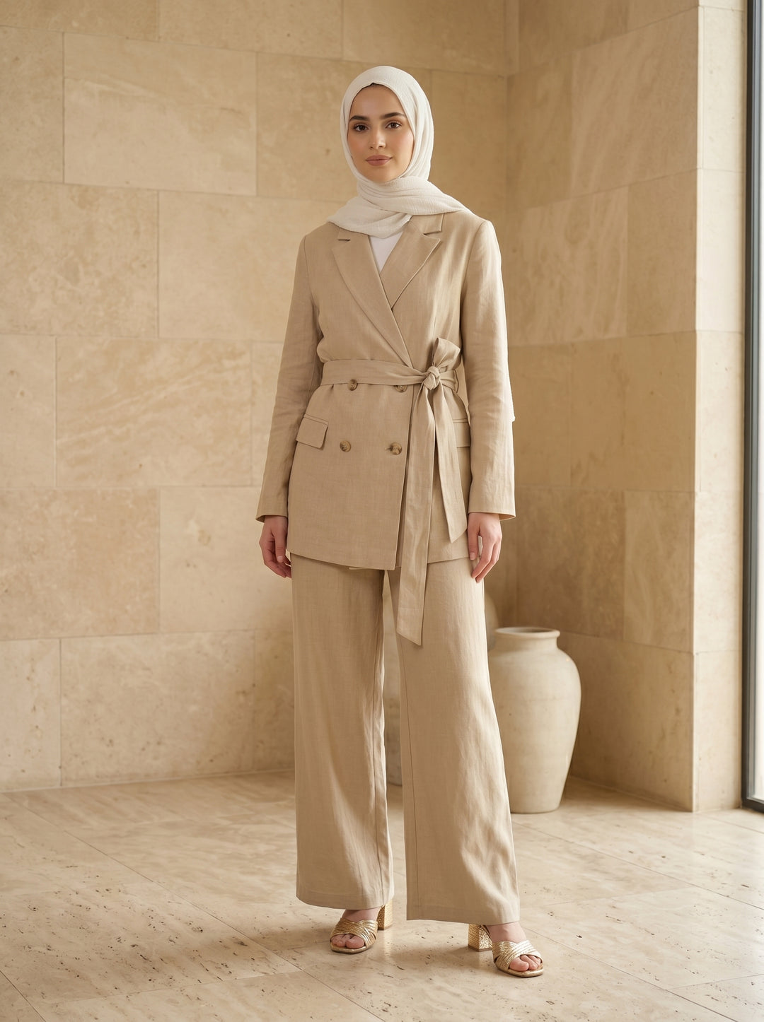 Women’s Urban Linen Jacket & Trousers Set | طقم نسائي كتان بجاكيت وبنطلون