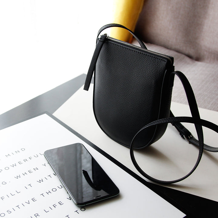 Women’s Mini Leather Phone Crossbody Bag | حقيبة هاتف نسائية صغيرة جلد كروس بودي