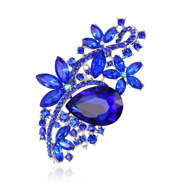 Women’s Rhinestone Brooch Collection | بروشات نسائية مرصعة بتصاميم أنيقة