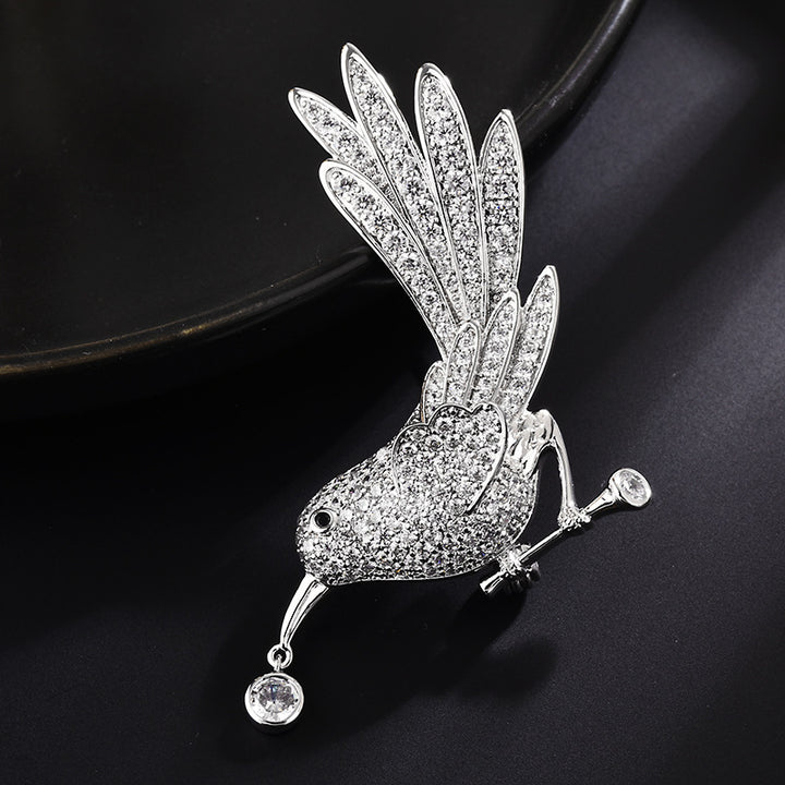 Women’s Elegant Bird Brooch | بروش نسائي أنيق بتصميم طائر