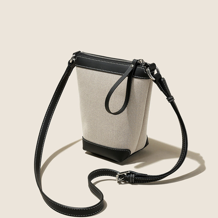 Women’s One-Shoulder Crossbody Phone Bag | حقيبة هاتف نسائية كروس بودي بحزام كتف