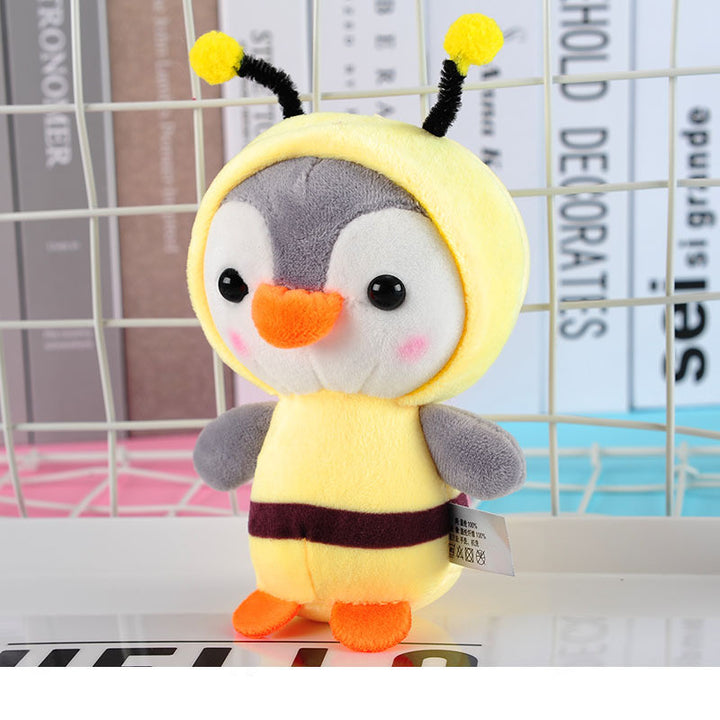 Women’s Penguin Plush Bag Charm Keychain | تعليقة حقيبة نسائية بتصميم بطريق لطيف