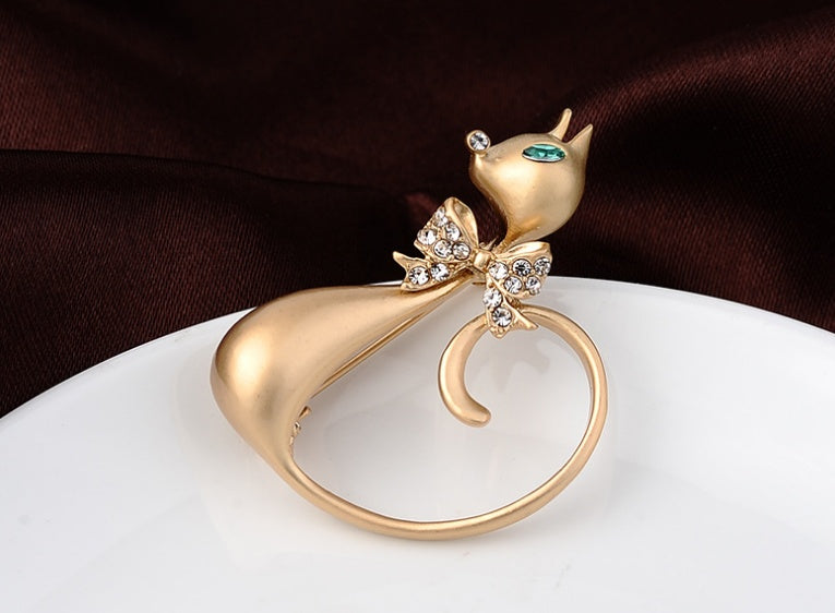Women’s Rhinestone Cat Brooch | بروش نسائي مرصع بتصميم قطة أنيقة