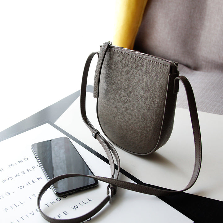 Women’s Mini Leather Phone Crossbody Bag | حقيبة هاتف نسائية صغيرة جلد كروس بودي
