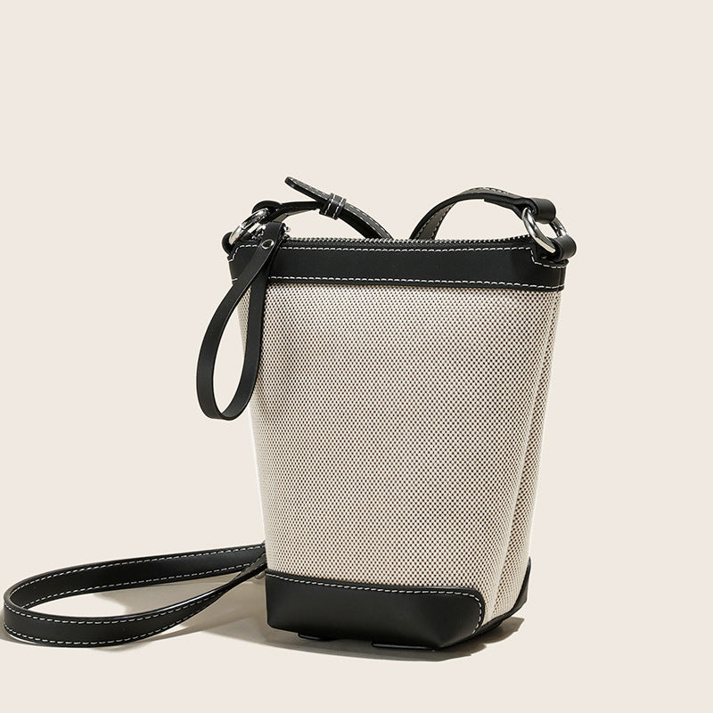 Women’s One-Shoulder Crossbody Phone Bag | حقيبة هاتف نسائية كروس بودي بحزام كتف