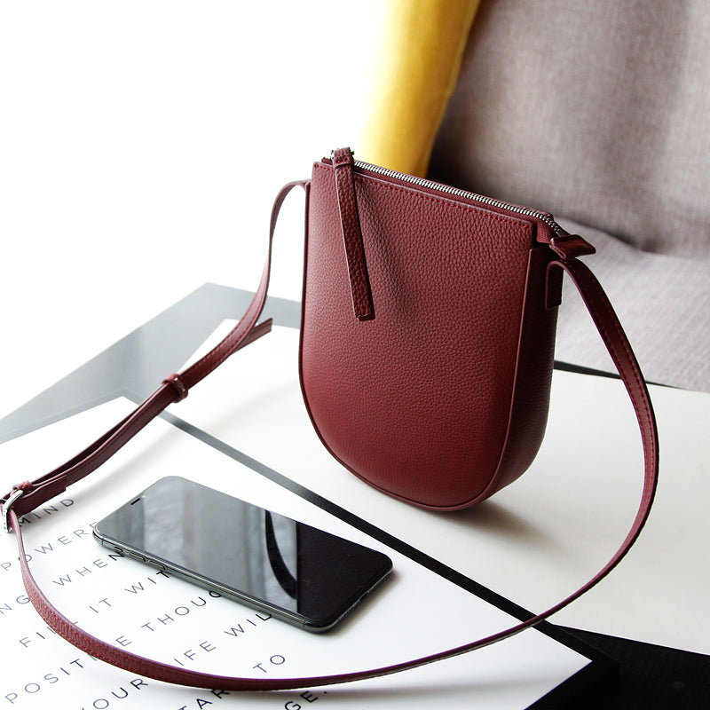 Women’s Mini Leather Phone Crossbody Bag | حقيبة هاتف نسائية صغيرة جلد كروس بودي