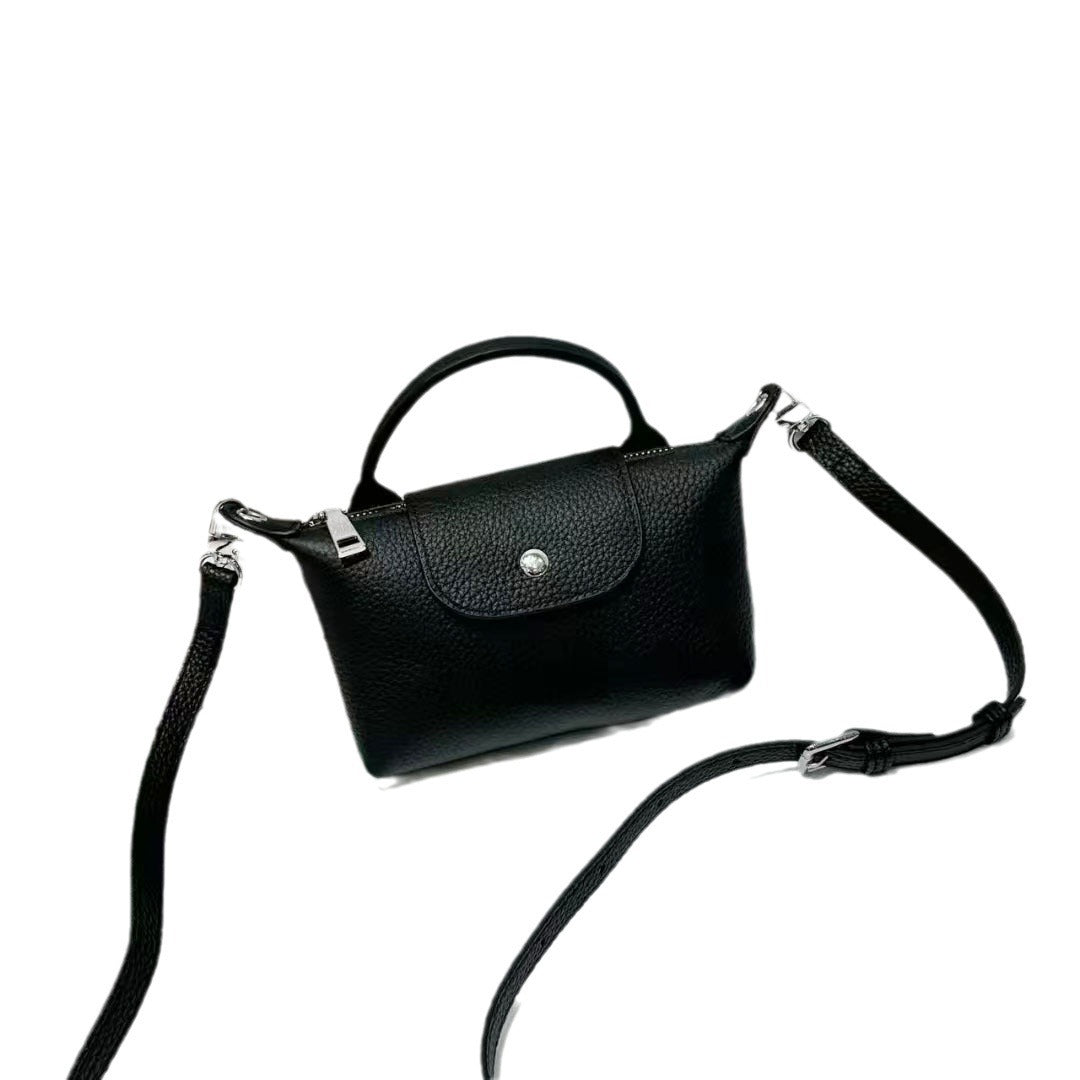 Women’s Mini Leather Crossbody Bag | حقيبة نسائية صغيرة من الجلد بتصميم كروس بودي