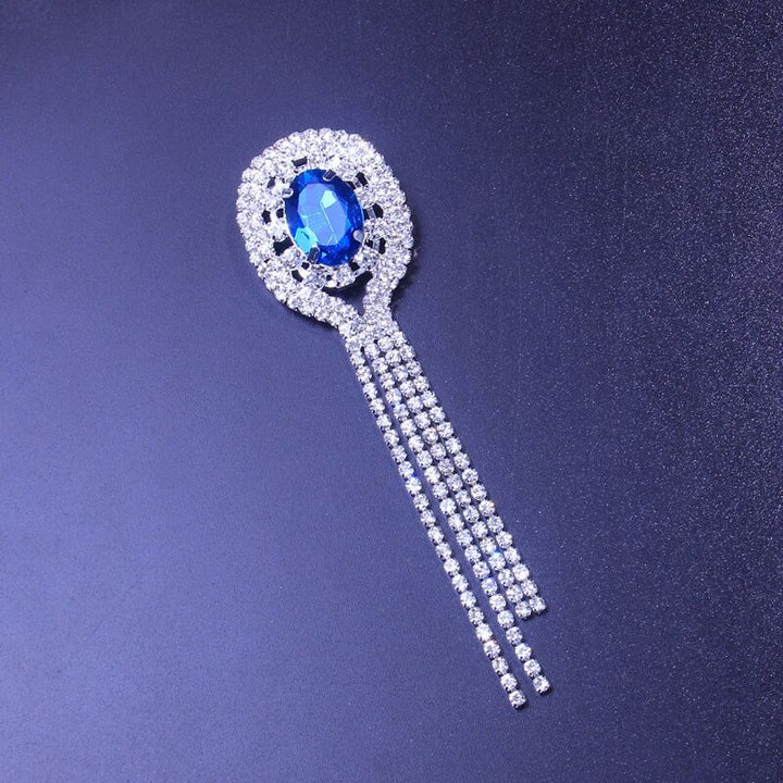 Women’s Blue Rhinestone Tassel Brooch | بروش نسائي أزرق مرصع بتفاصيل متدلية
