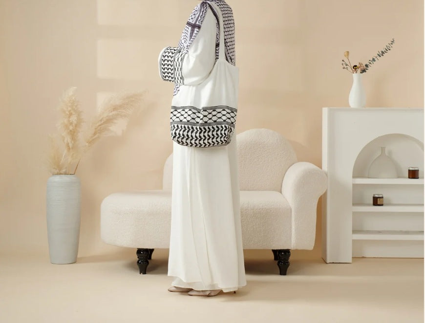 Keffiyeh Style Abaya with Crossbody Bag | Elegant Modest Wear