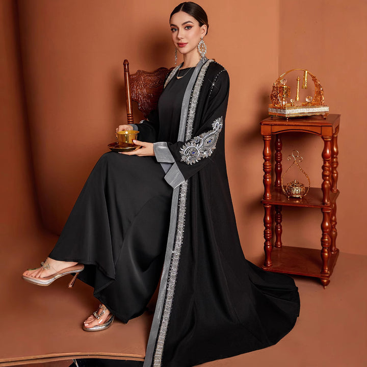Vinachi Embellished Plus-Size Abaya