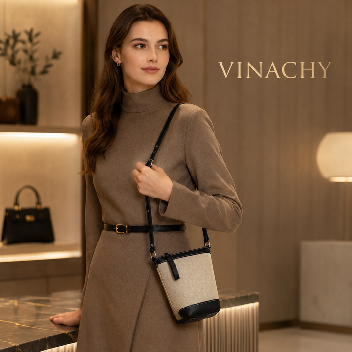 Women’s One-Shoulder Crossbody Phone Bag | حقيبة هاتف نسائية كروس بودي بحزام كتف