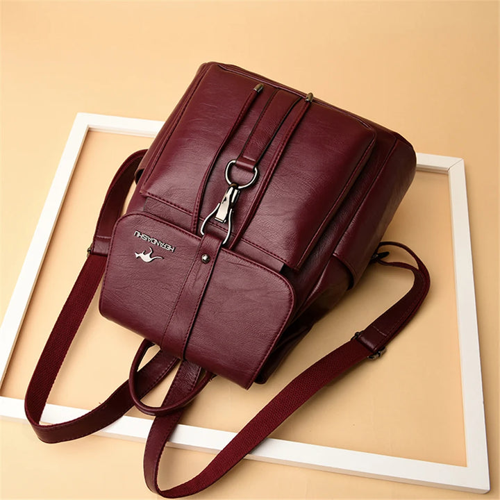 Women’s Everyday Leather-Look Backpack | حقيبة ظهر نسائية ناعمة لليوميات
