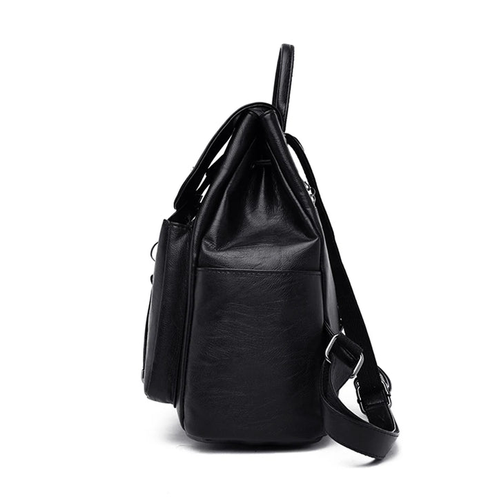 Women’s Everyday Leather-Look Backpack | حقيبة ظهر نسائية ناعمة لليوميات