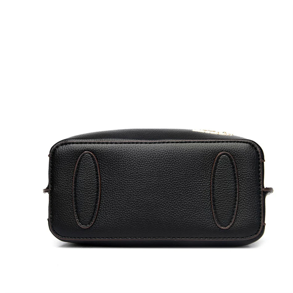 Women’s Three-Layer Small Tote Bag | حقيبة نسائية صغيرة بثلاث طبقات