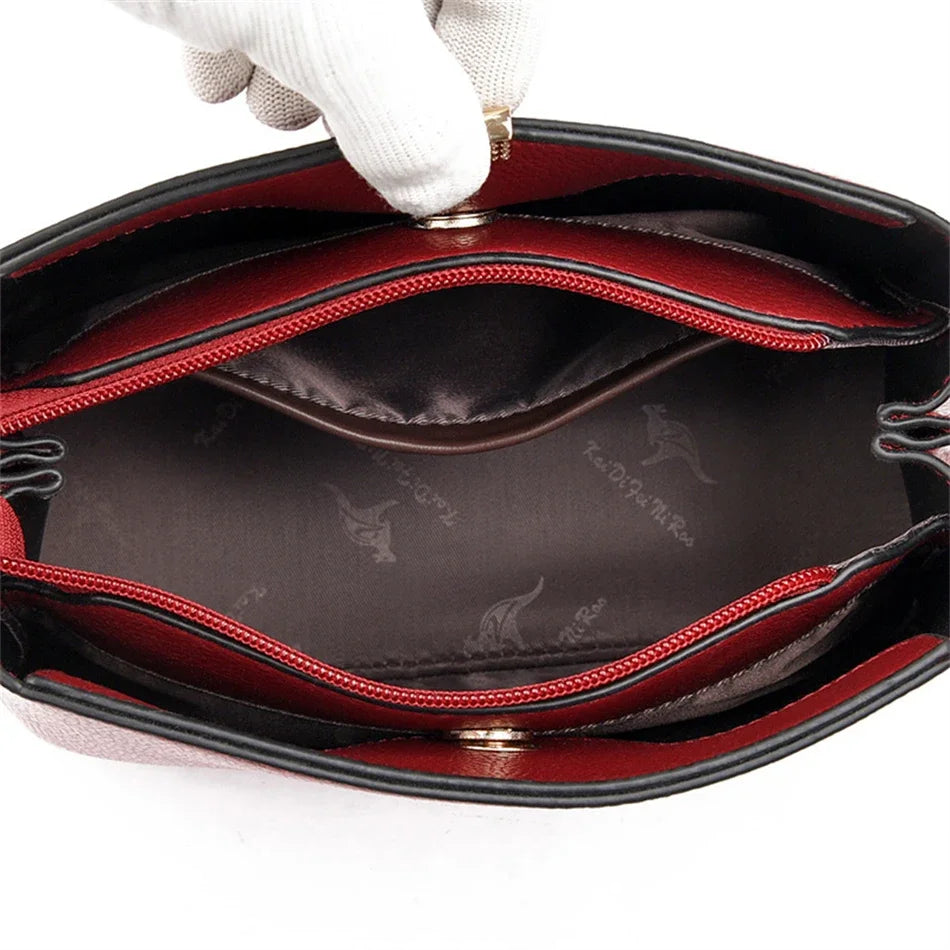 Women’s Multifunction Shoulder Bag | حقيبة كتف نسائية متعددة الاستخدام