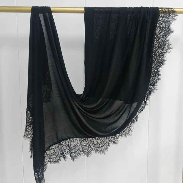 Women’s Lace Edge Hijab Scarf | Soft Everyday Drape
