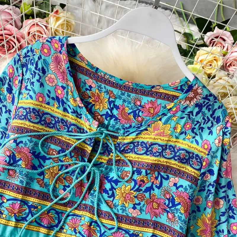 Women’s Retro Floral Long Jalabiya | جلابية نسائية طويلة بنقشة زهور