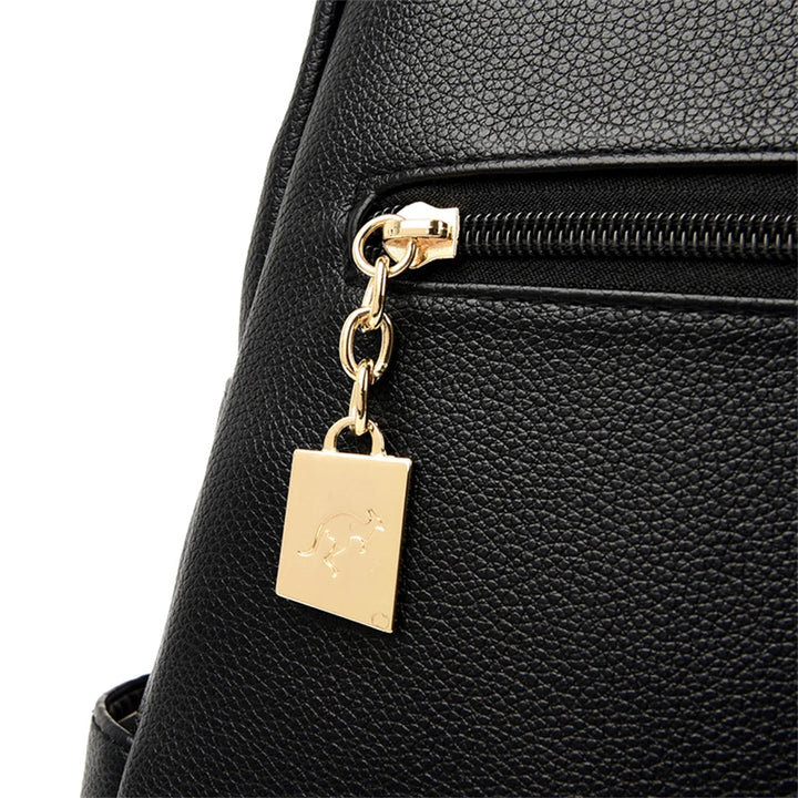 Women’s Large Capacity Backpack | حقيبة ظهر نسائية واسعة وعملية