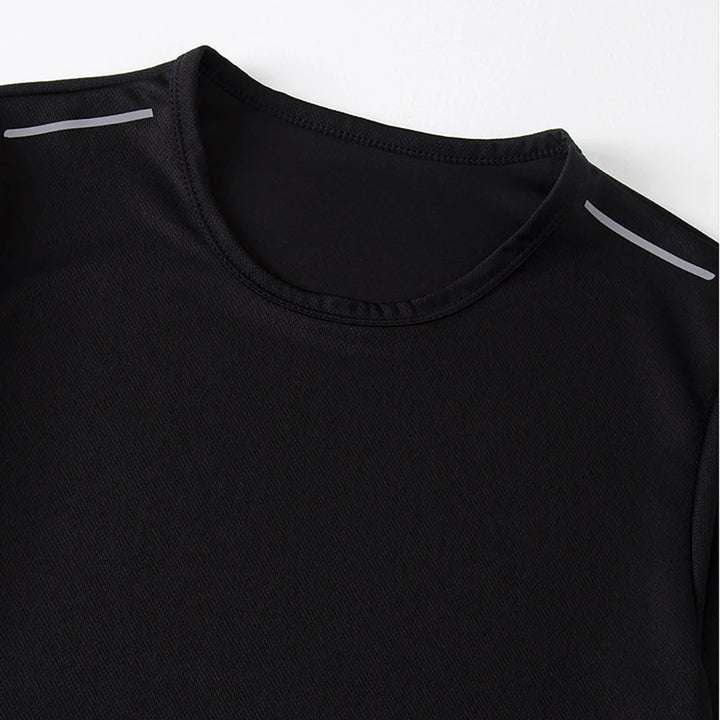 Men’s Quick-Dry Reflective Sports T-Shirt 1/4 Pack | تيشيرت رياضي رجالي سريع الجفاف فردي أو ٤ قطع
