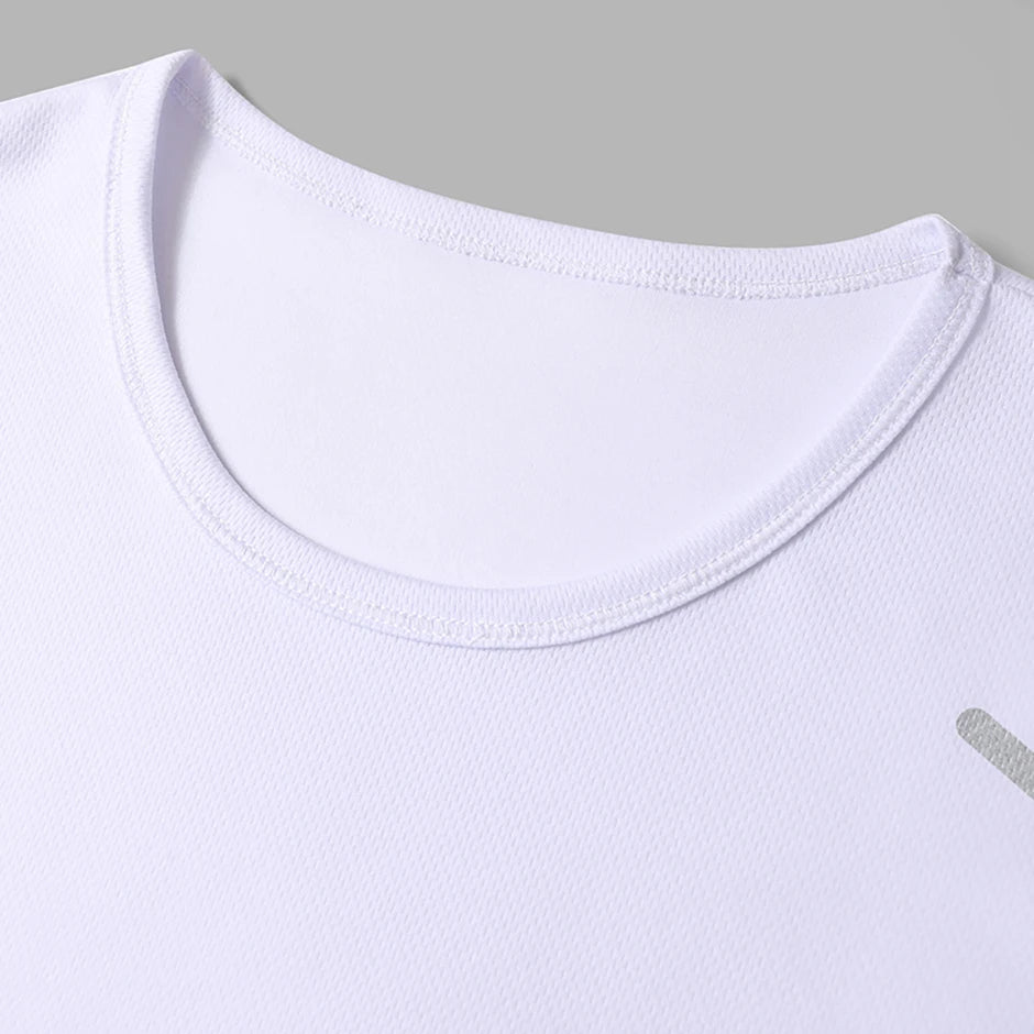 Men’s Quick-Dry Reflective Sports T-Shirt 1/4 Pack | تيشيرت رياضي رجالي سريع الجفاف فردي أو ٤ قطع