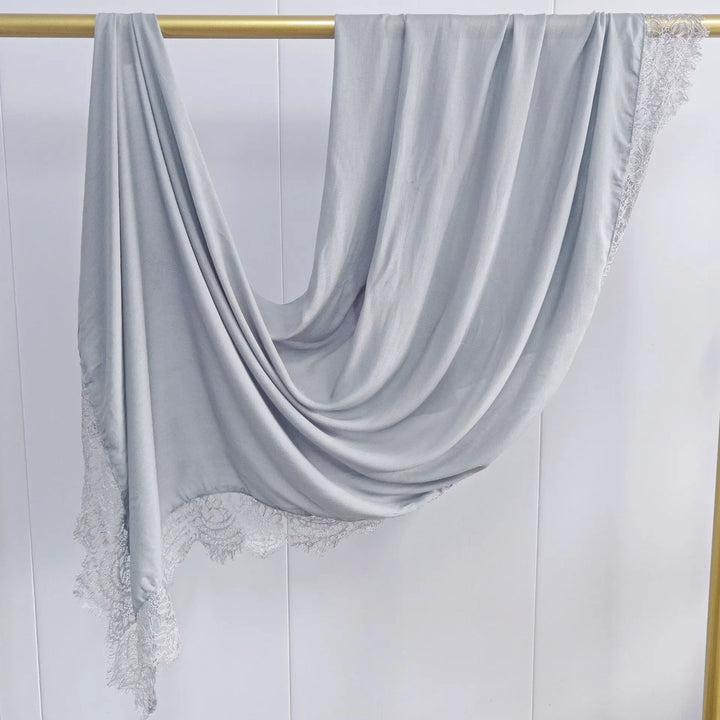 Women’s Lace Edge Hijab Scarf | Soft Everyday Drape