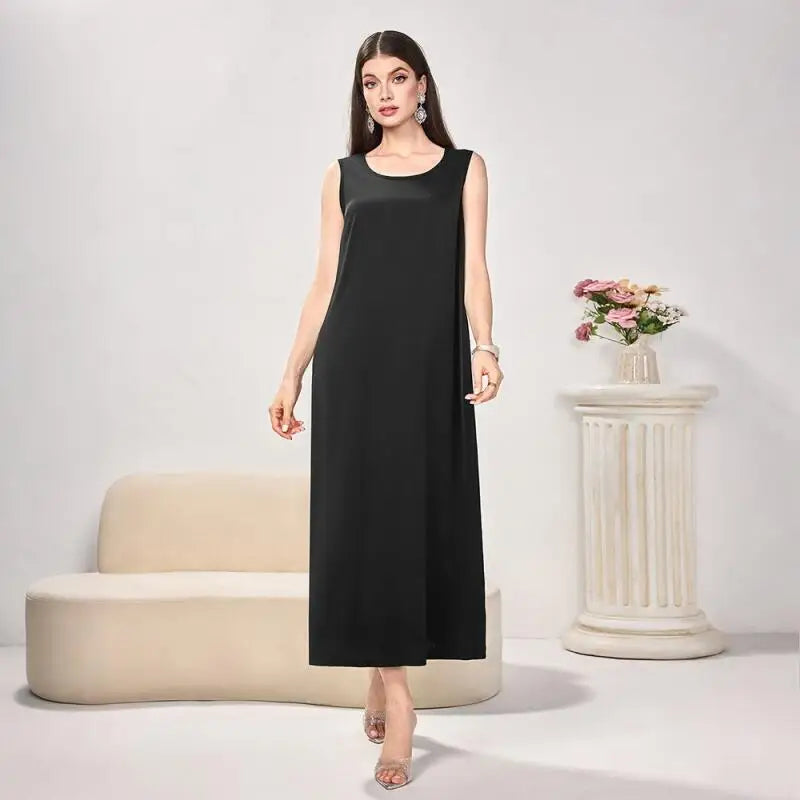 Black Abaya – Diamond Embellished Elegant Design