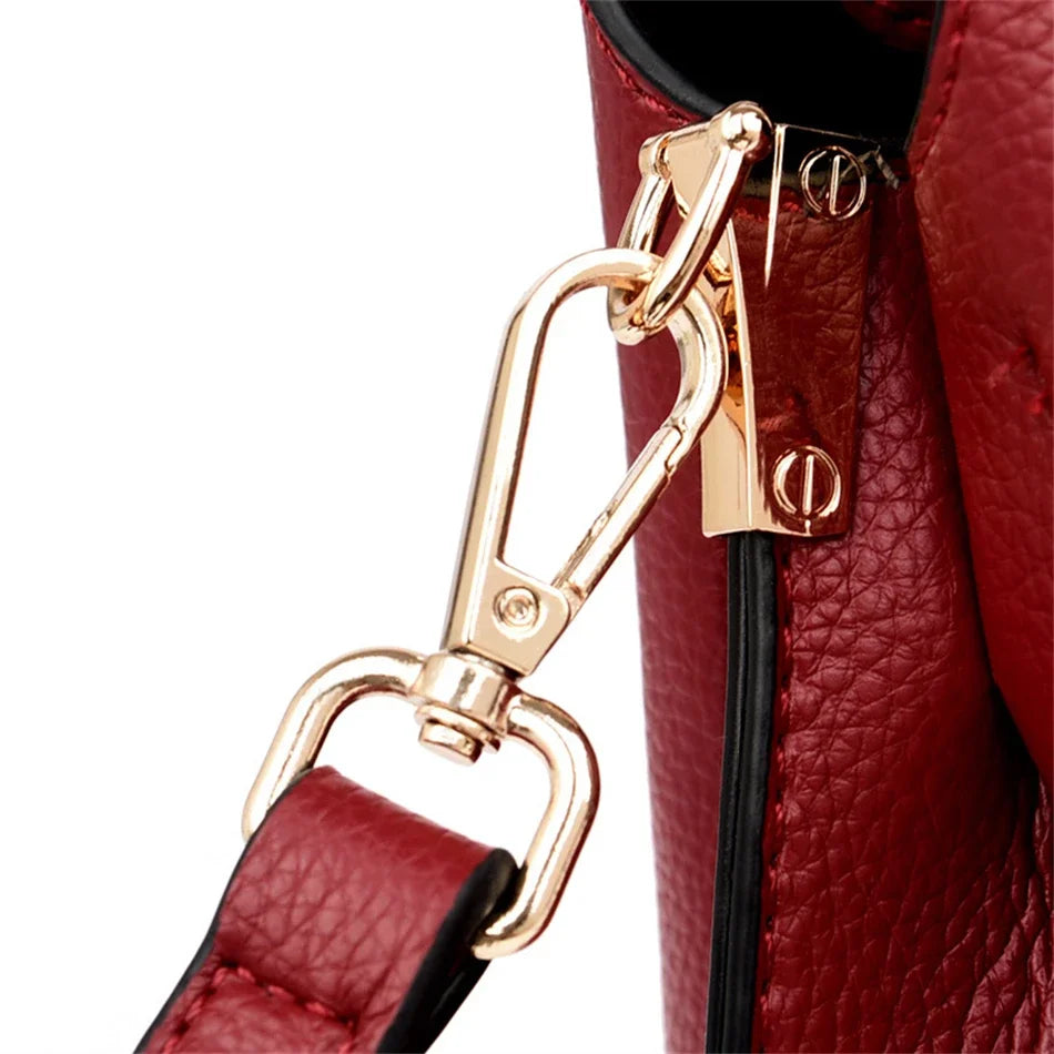 Women’s Multifunction Shoulder Bag | حقيبة كتف نسائية متعددة الاستخدام
