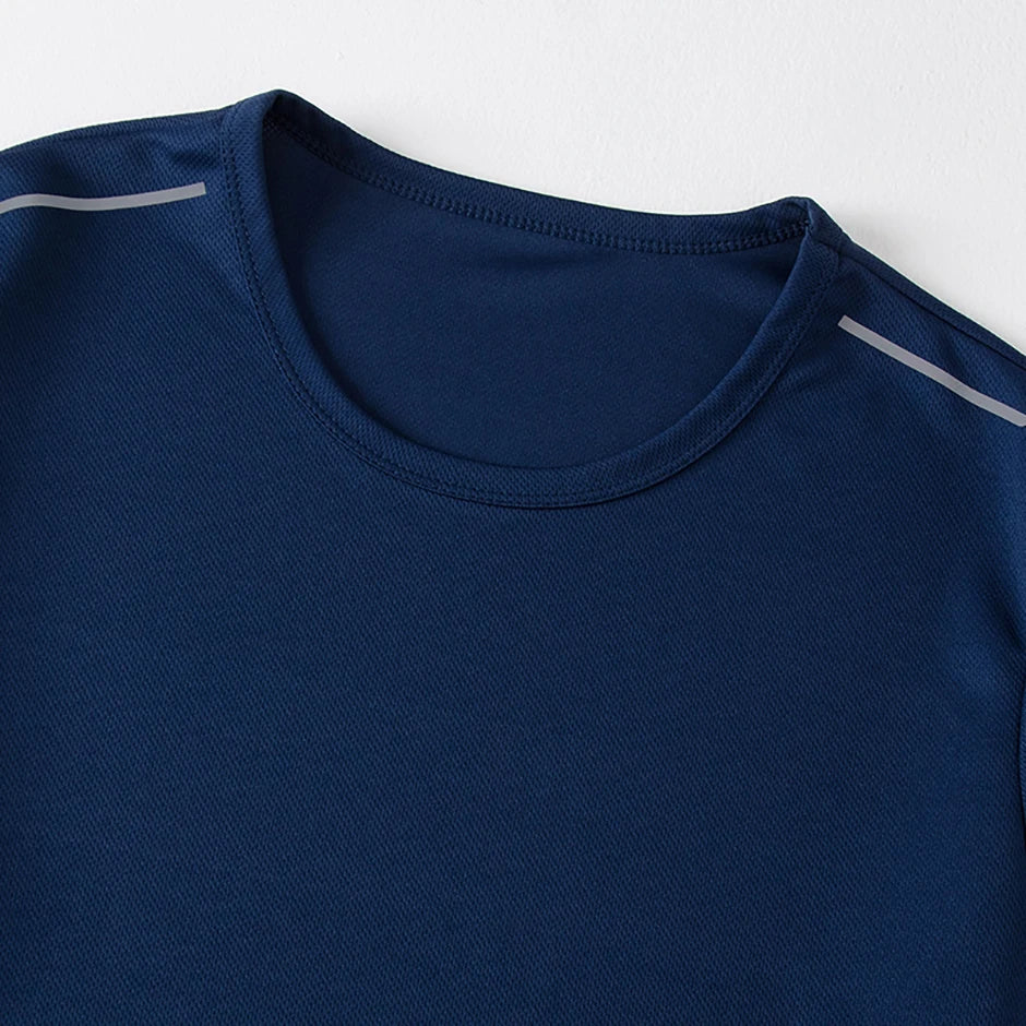 Men’s Quick-Dry Reflective Sports T-Shirt 1/4 Pack | تيشيرت رياضي رجالي سريع الجفاف فردي أو ٤ قطع