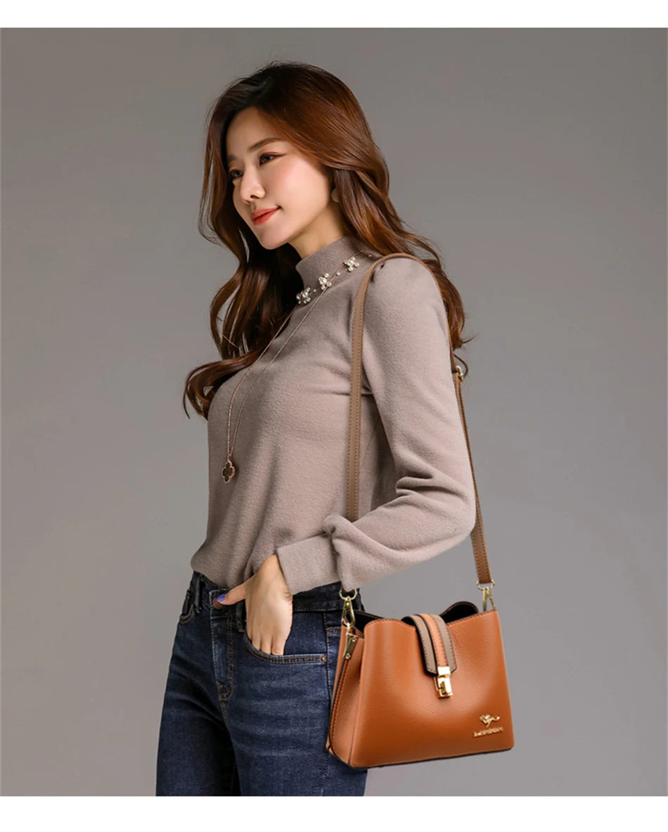 Women’s Three-Layer Small Tote Bag | حقيبة نسائية صغيرة بثلاث طبقات