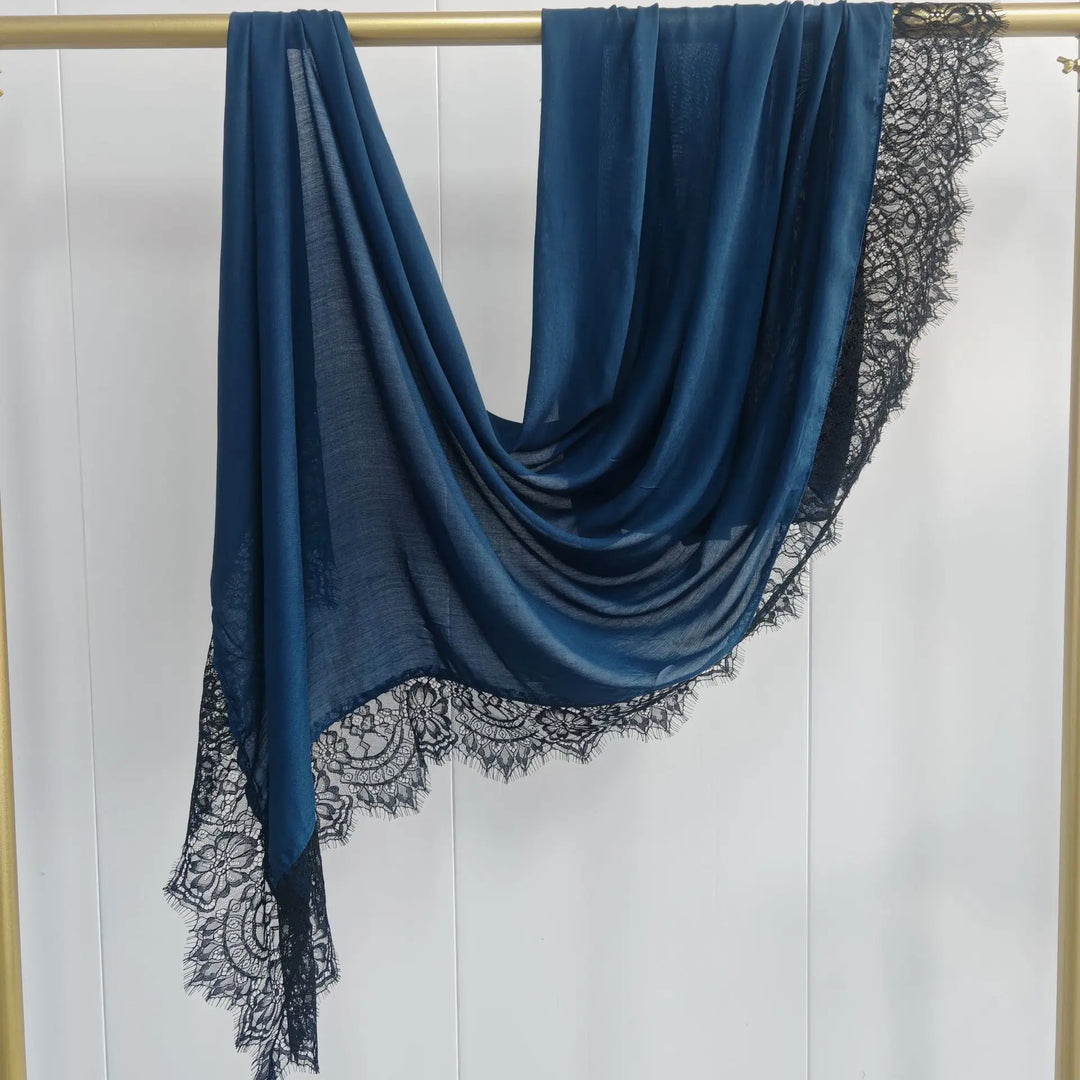 Women’s Lace Edge Hijab Scarf | Soft Everyday Drape