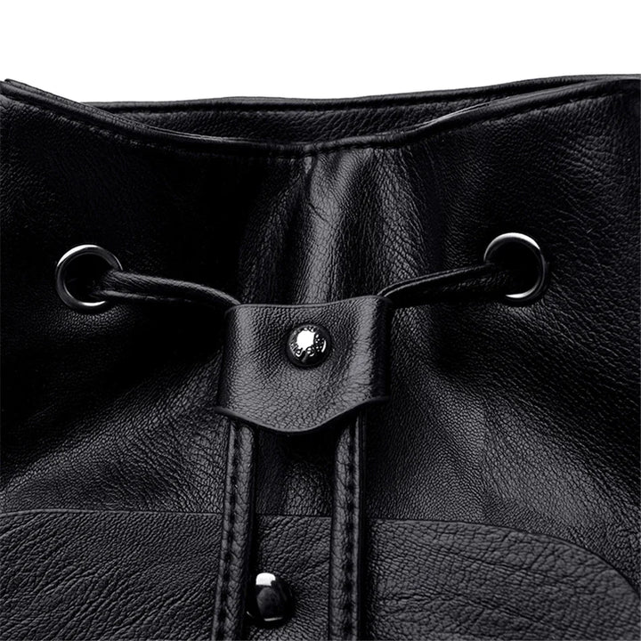 Women’s Everyday Leather-Look Backpack | حقيبة ظهر نسائية ناعمة لليوميات