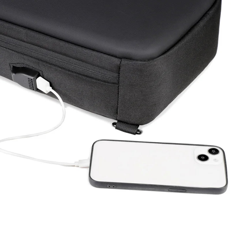 Men’s Anti-Theft USB Chest Bag | حقيبة صدر رجالية مضادة للسرقة مع USB