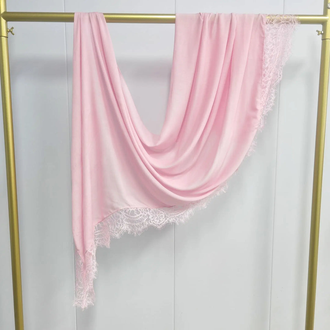 Women’s Lace Edge Hijab Scarf | Soft Everyday Drape