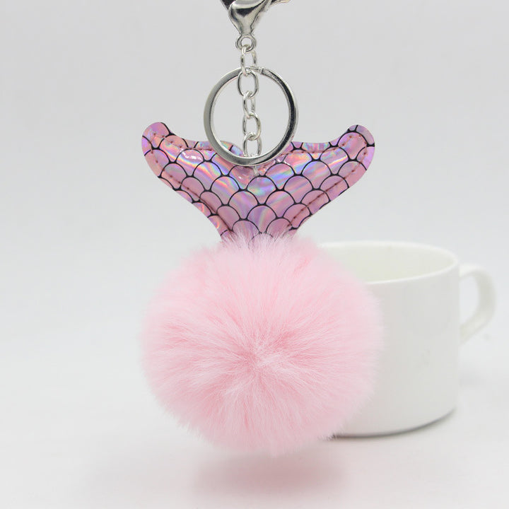 Women’s Fluffy Fish Tail Bag Charm Keychain | تعليقة حقيبة نسائية فروية بتصميم ذيل سمكة