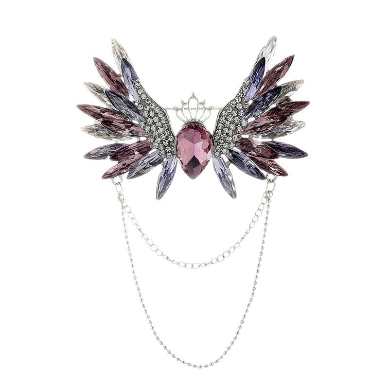 Women’s Crystal Floral Brooch Collection | بروشات نسائية كريستال بتصاميم زهرية