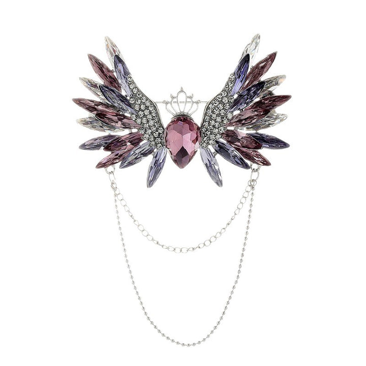 Women’s Crystal Floral Brooch Collection | بروشات نسائية كريستال بتصاميم زهرية