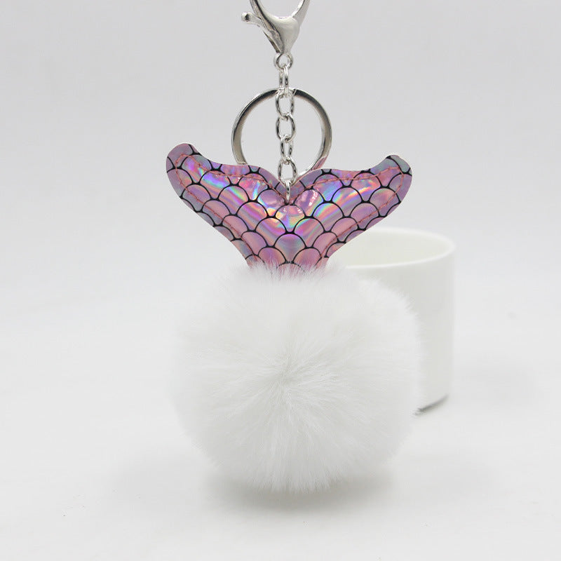 Women’s Fluffy Fish Tail Bag Charm Keychain | تعليقة حقيبة نسائية فروية بتصميم ذيل سمكة