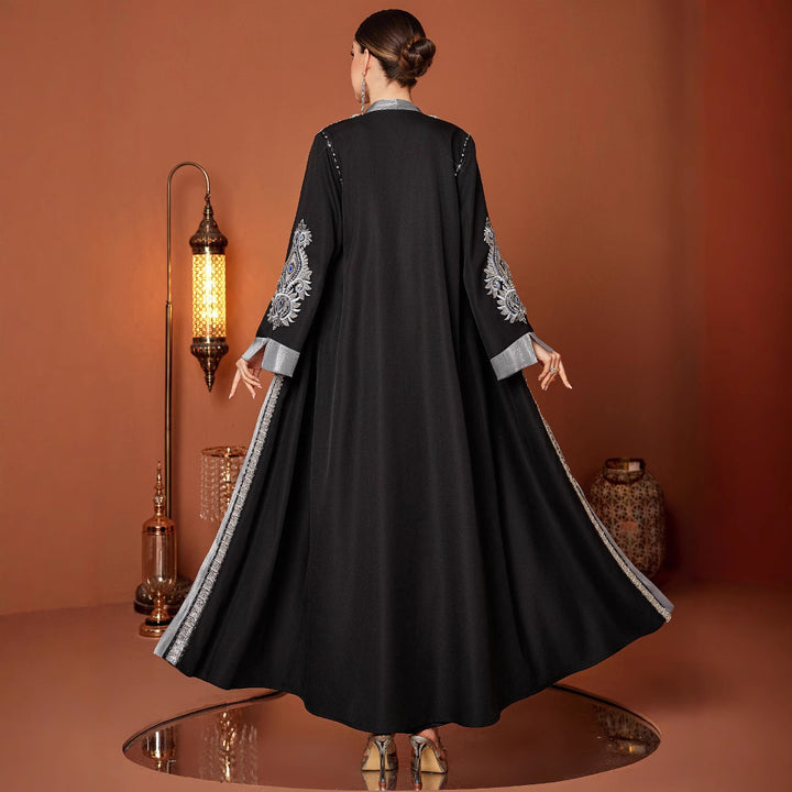 Vinachi Embellished Plus-Size Abaya