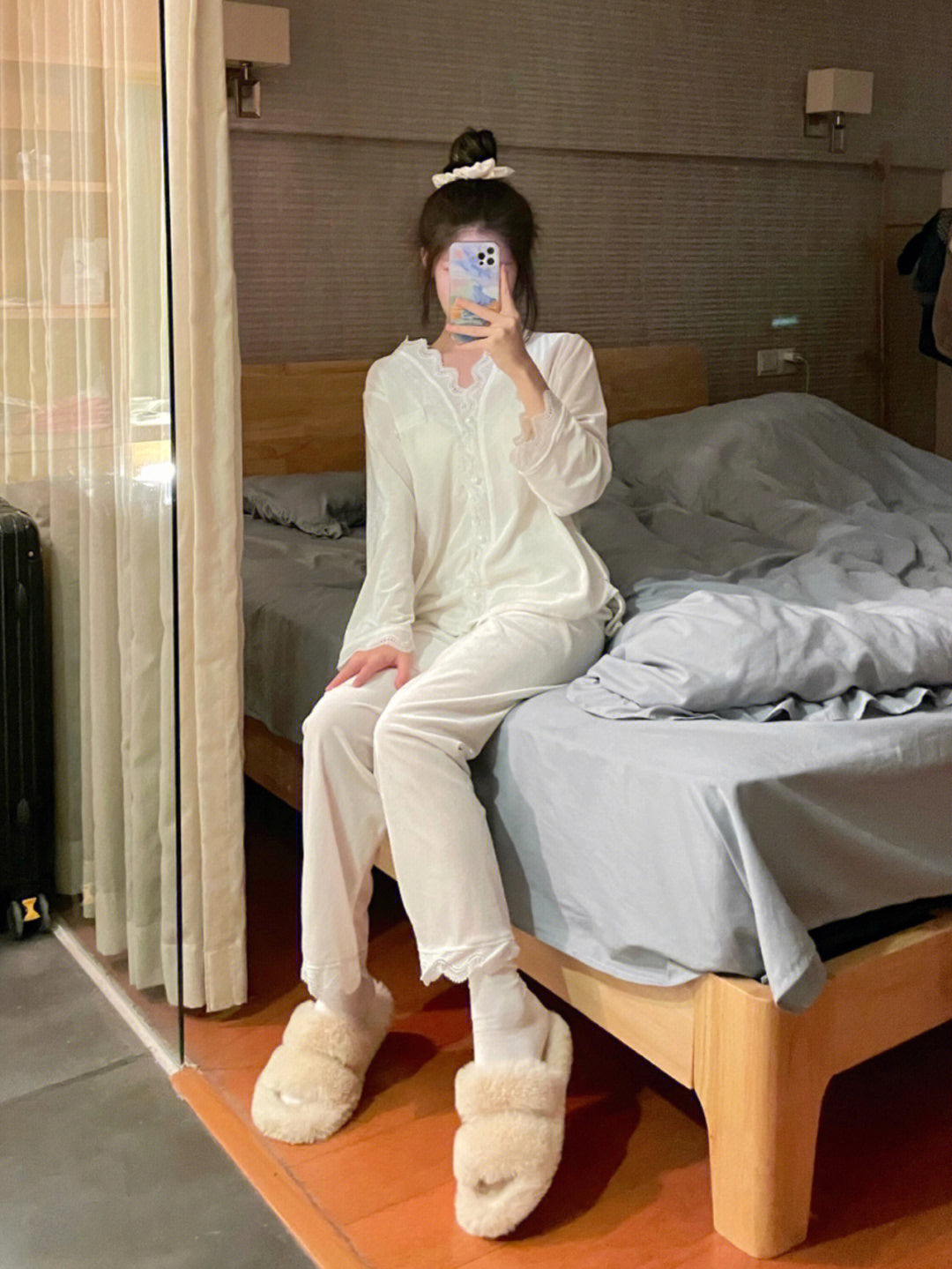 Women’s Lace Loungewear Set | Elegant Lightweight Style