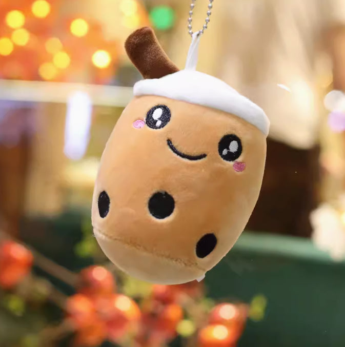 Women’s Plush Milk Tea Cup Bag Charm | تعليقة حقيبة نسائية بتصميم كوب مشروب لطيف