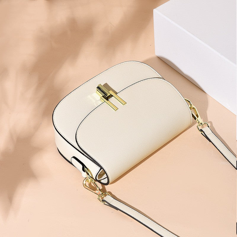 Women’s Semi-Circle PU Shoulder Bag | حقيبة كتف نسائية بتصميم نصف دائري