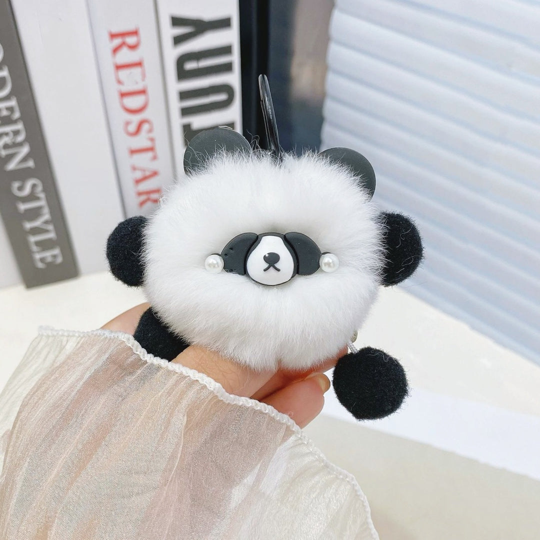 Women’s Plush Panda Bag Charm Keychain | تعليقة حقيبة نسائية بتصميم باندا لطيف